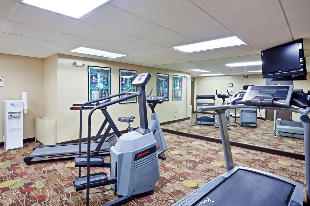 Holiday Inn Olathe Medical Center Facilities photo